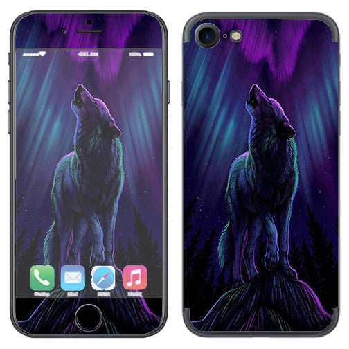 Wolf In Glowing Purple Background Apple iPhone 7 or iPhone 8 Skin