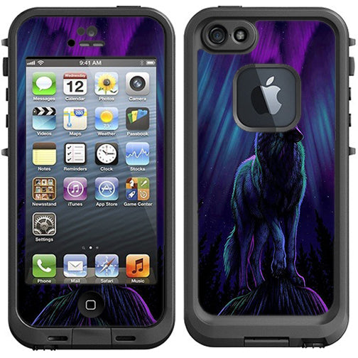  Wolf In Glowing Purple Background Lifeproof Fre iPhone 5 Skin
