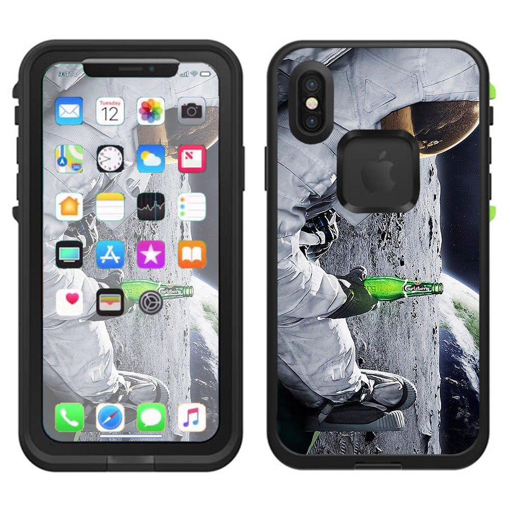  Astronaut Having A Beer Lifeproof Fre Case iPhone X Skin
