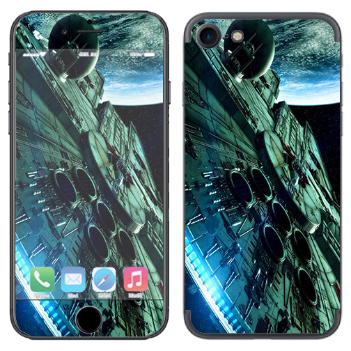  Spaceship Apple iPhone 7 or iPhone 8 Skin