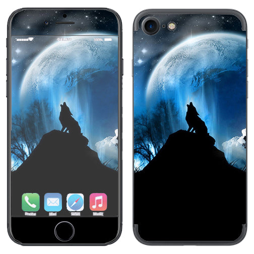  Howling Wolf Moon Apple iPhone 7 or iPhone 8 Skin