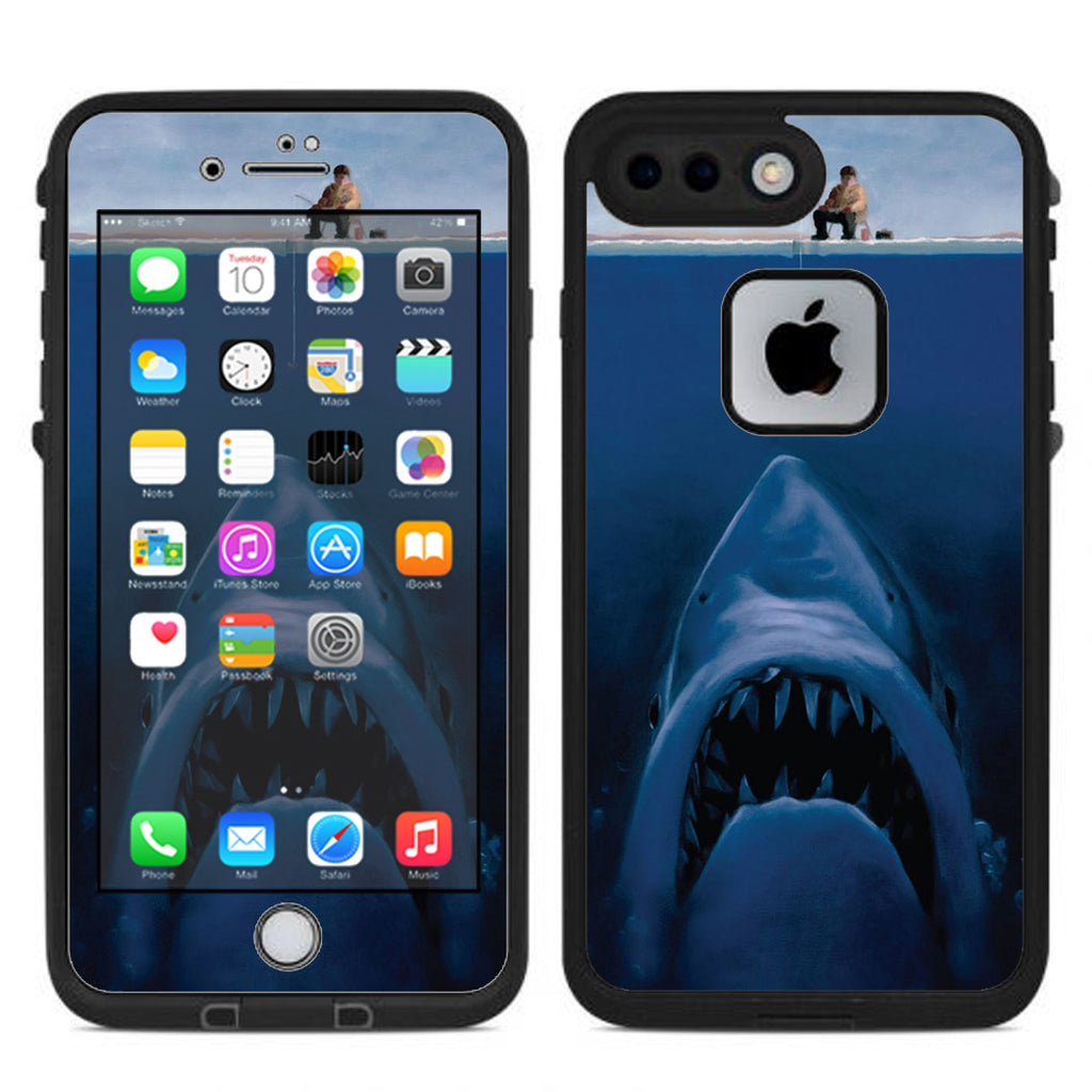  Great White Shark  Boat Lifeproof Fre iPhone 7 Plus or iPhone 8 Plus Skin