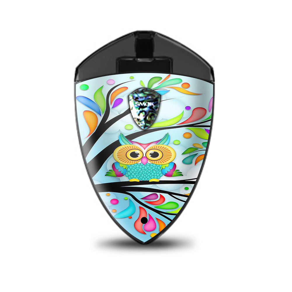  Colorful Artistic Owl In Tree  Smok Rolo Badge Skin