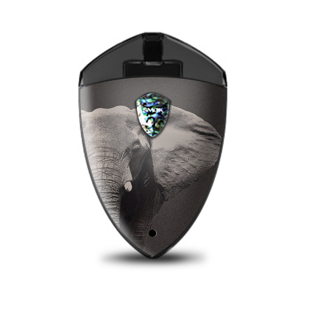  Close Up Of The Elephant Smok Rolo Badge Skin