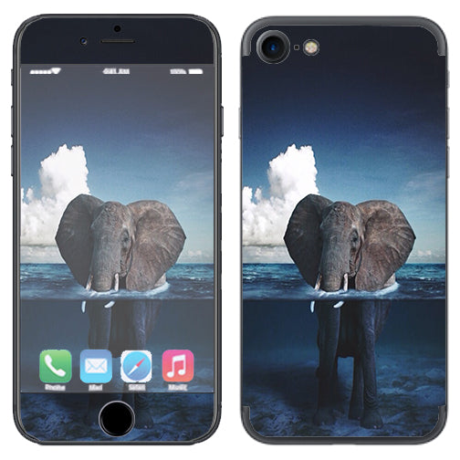  Elephant Under Water Apple iPhone 7 or iPhone 8 Skin