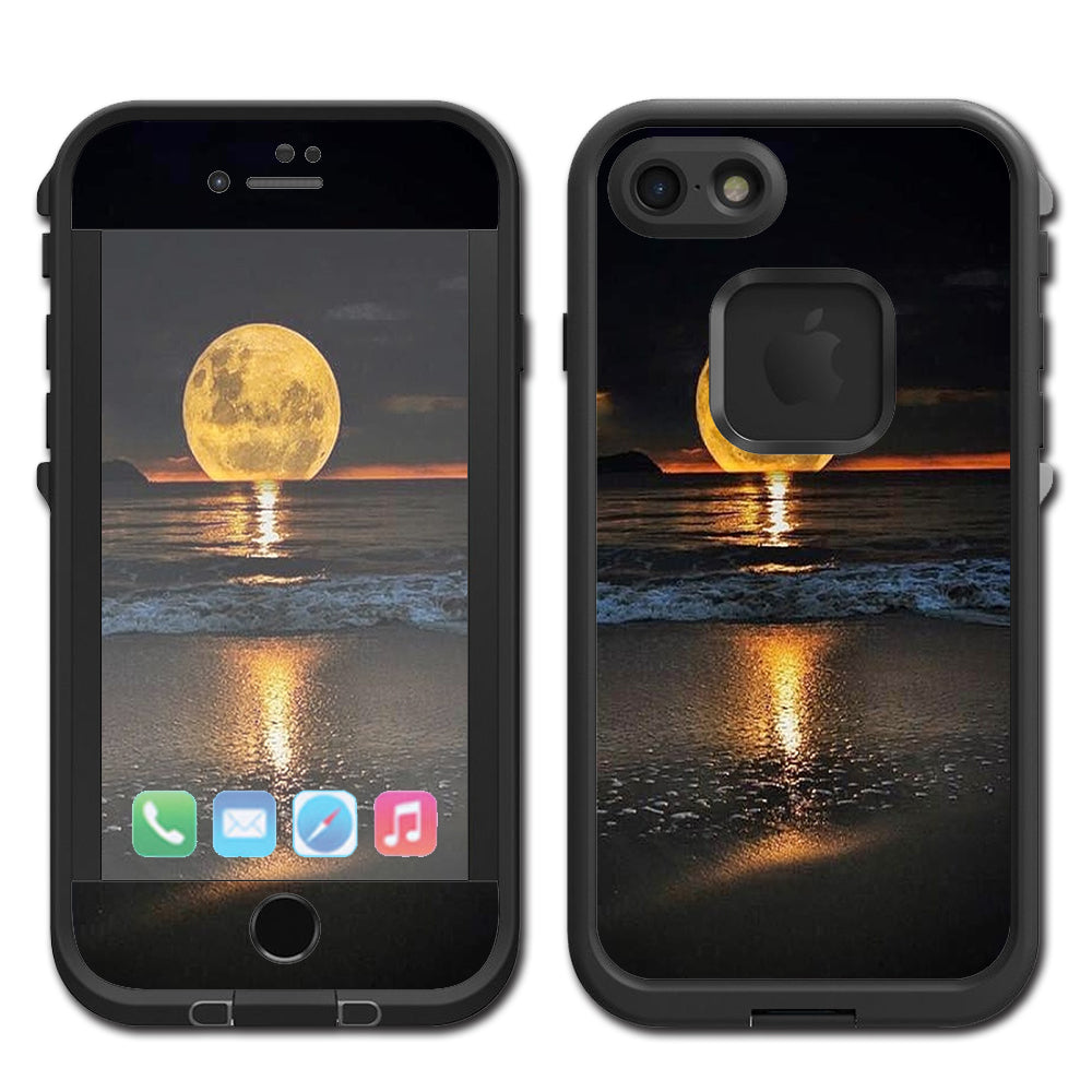  Full Moon And Sea Lifeproof Fre iPhone 7 or iPhone 8 Skin