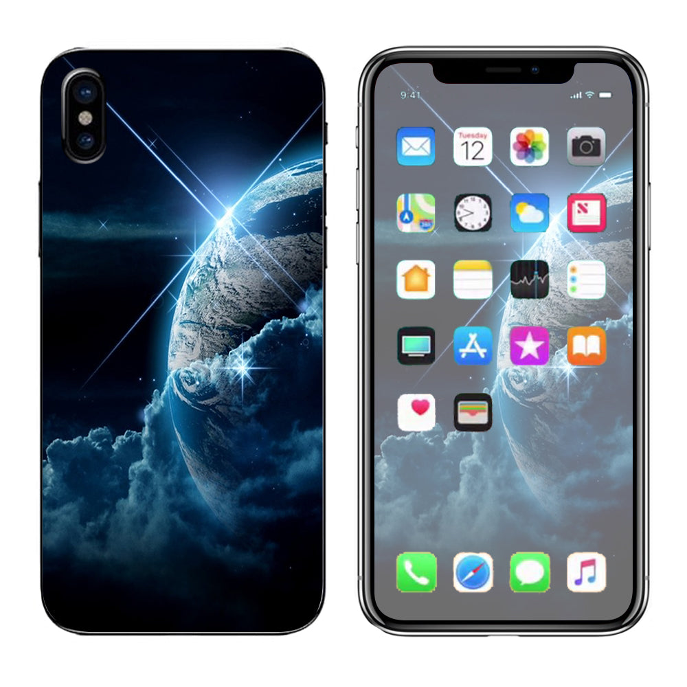  Earth Wrapped In Clouds Apple iPhone X Skin