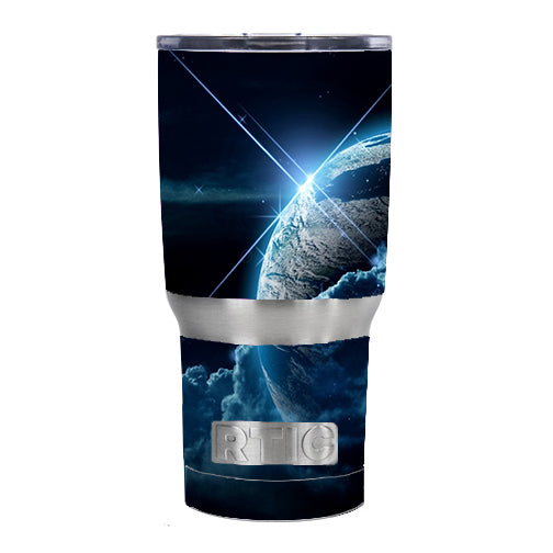  Earth Wrapped In Clouds RTIC 20oz Tumbler Skin