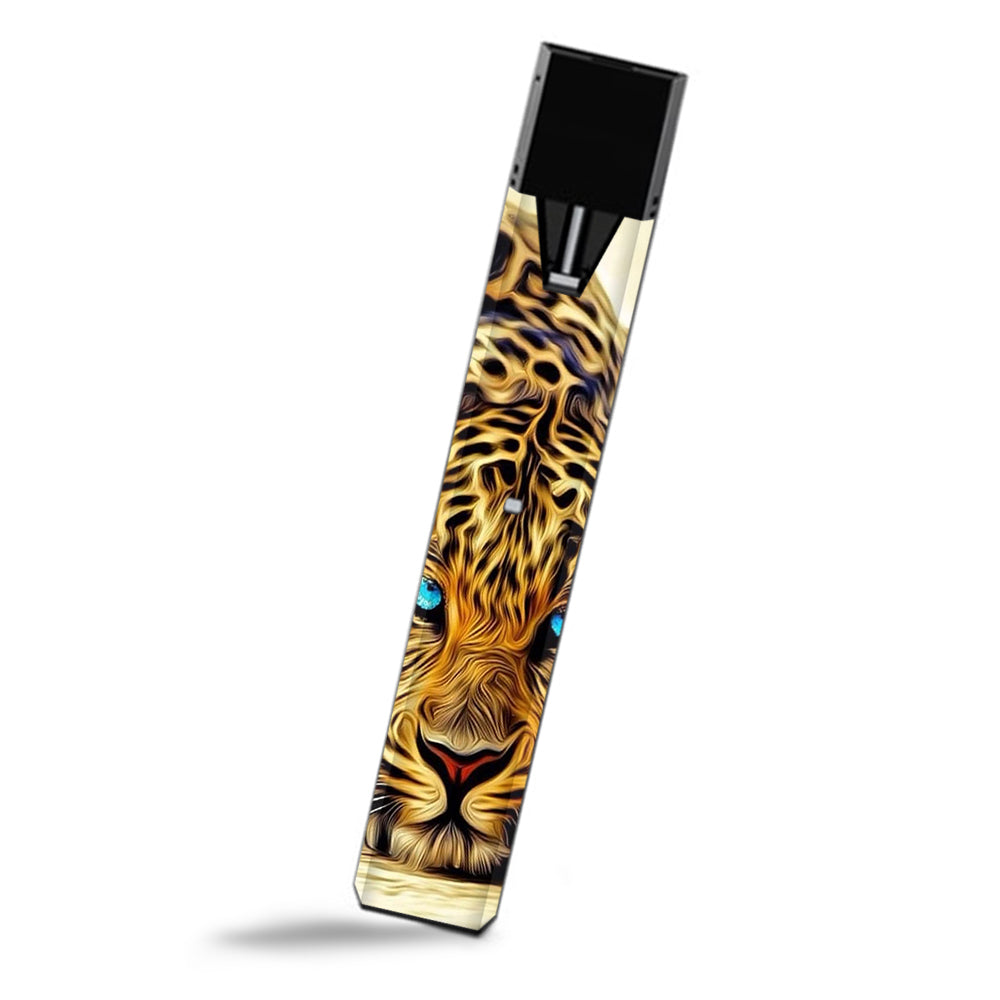  Leopard With Blue Eyes Smok Fit Ultra Portable Skin