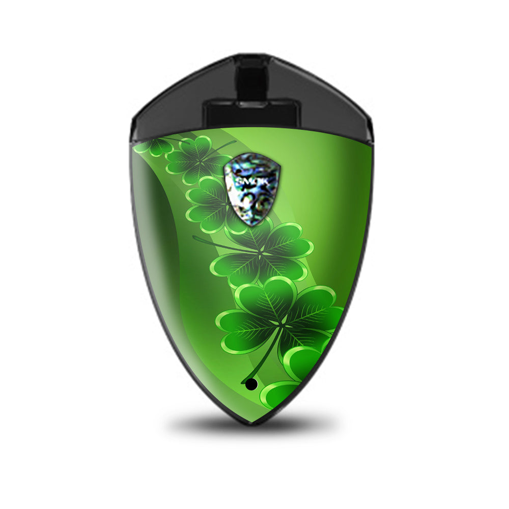  Shamrocks, Glowing Green Smok Rolo Badge Skin