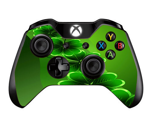  Shamrocks, Glowing Green Microsoft Xbox One Controller Skin