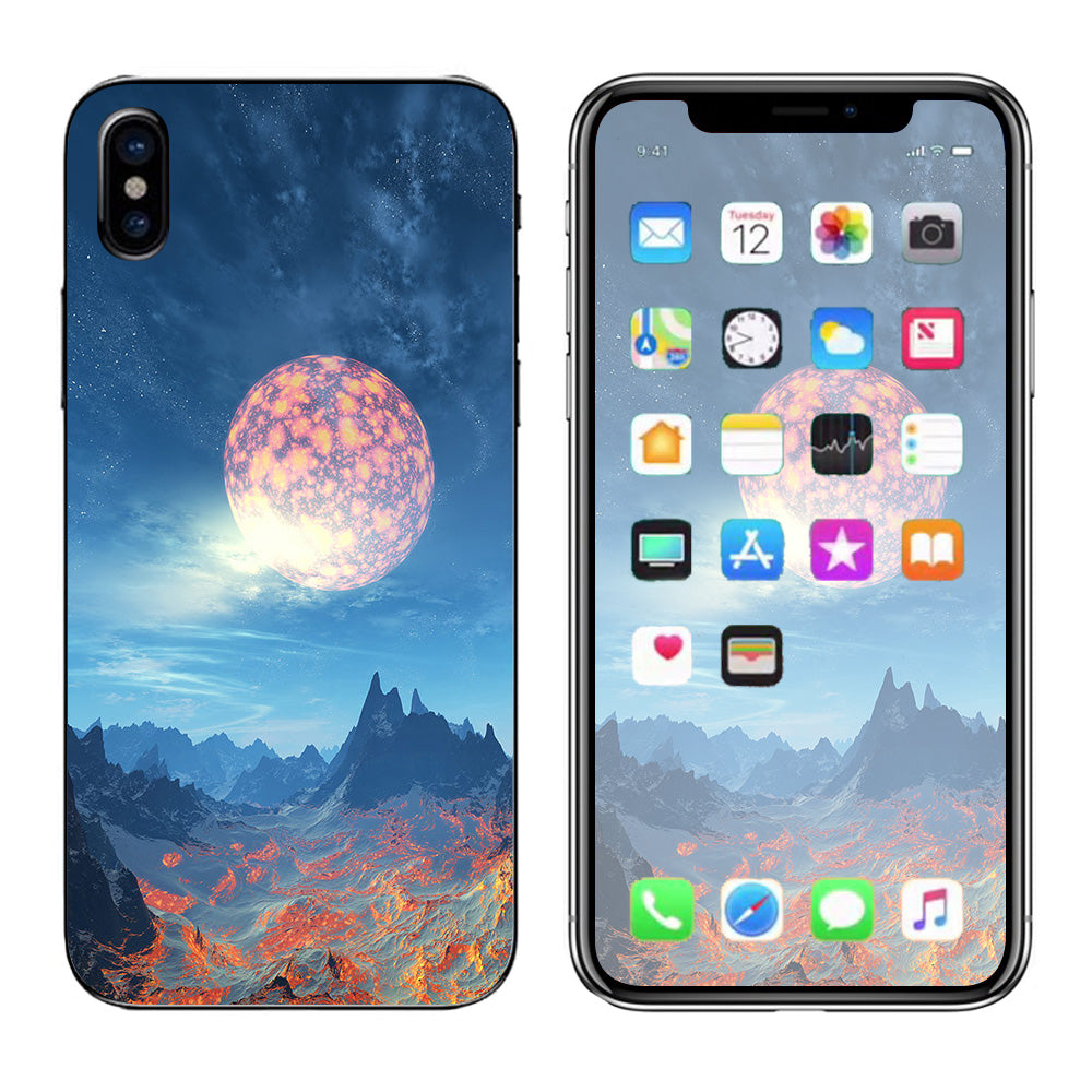  Moon Over Mountains Apple iPhone X Skin