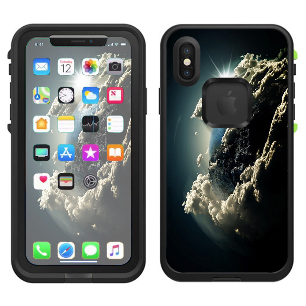  Planet In The Clouds Lifeproof Fre Case iPhone X Skin