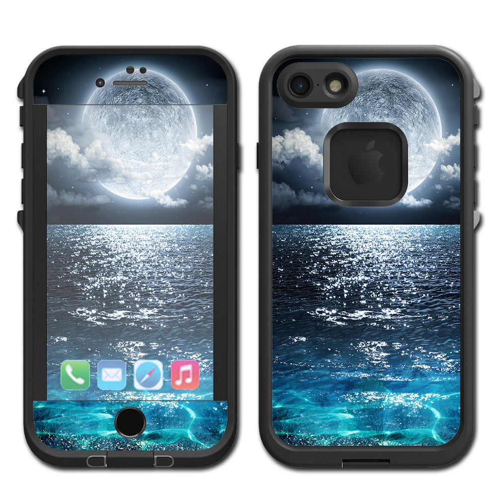  Giant Moon Over The Ocean Lifeproof Fre iPhone 7 or iPhone 8 Skin