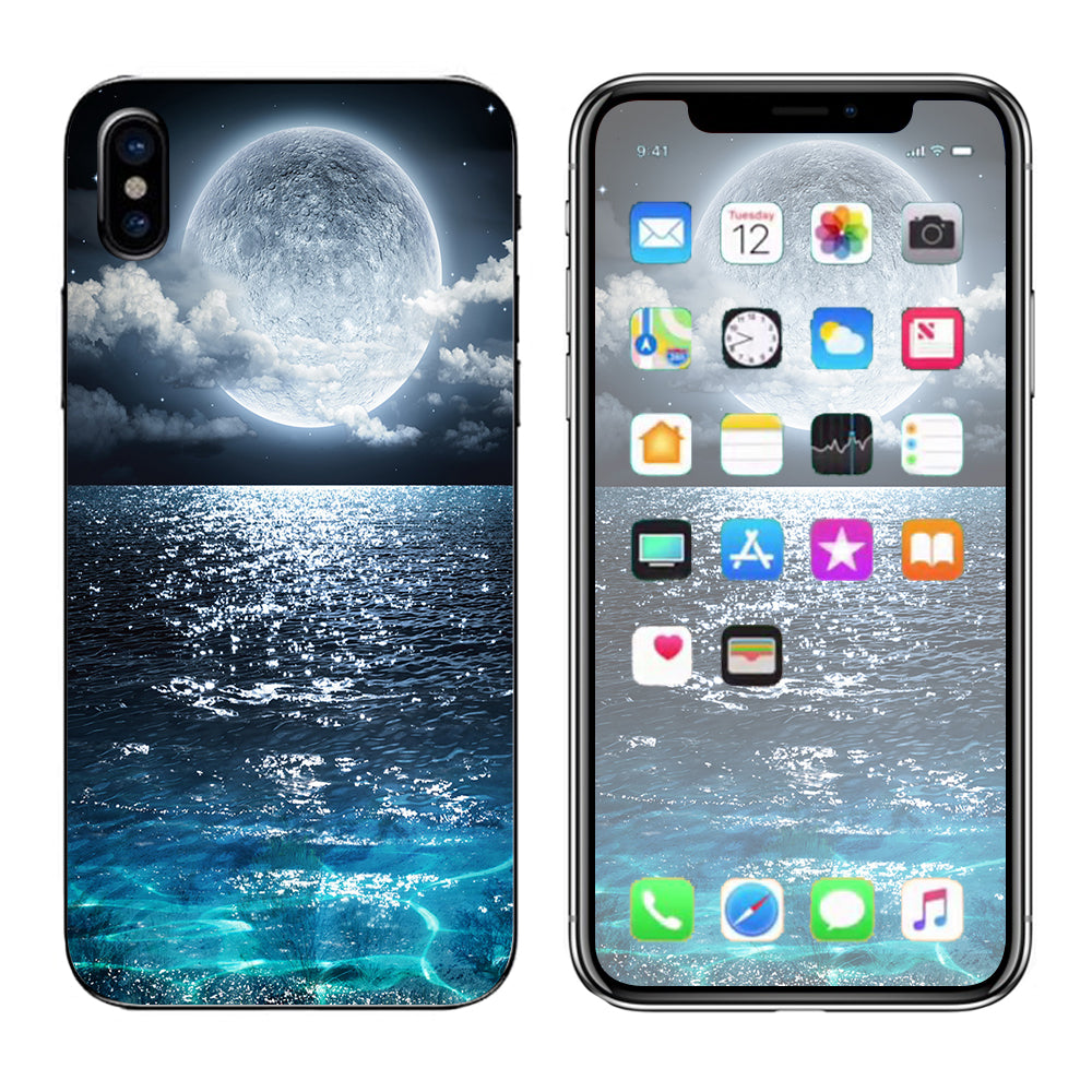  Giant Moon Over The Ocean  Apple iPhone X Skin