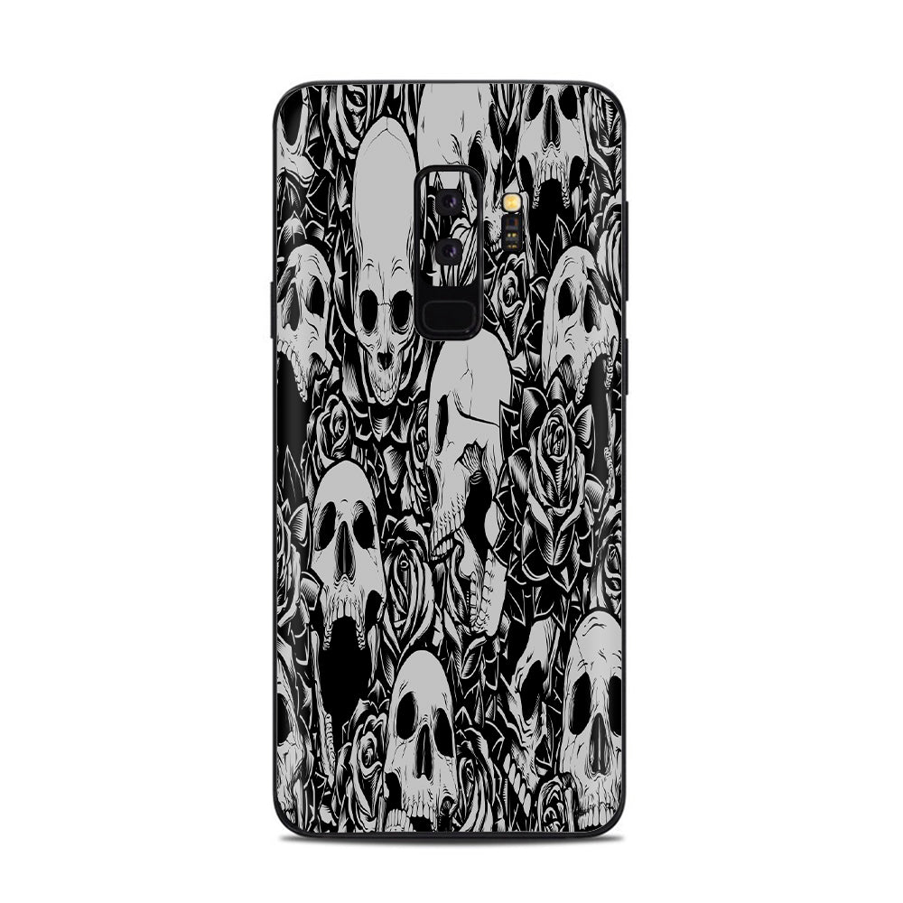  Skulls N Roses Black White Screaming Samsung Galaxy S9 Plus Skin
