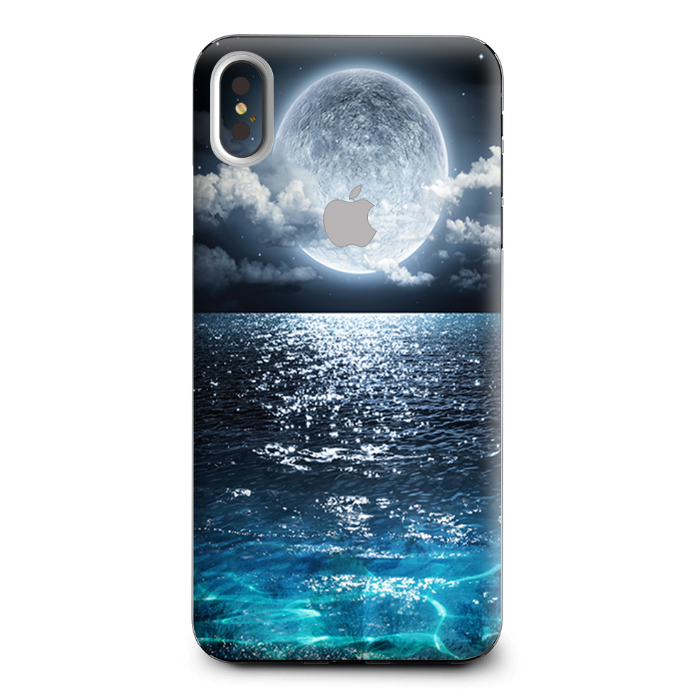 Giant Moon Over The Ocean Apple iPhone XS Max Skin